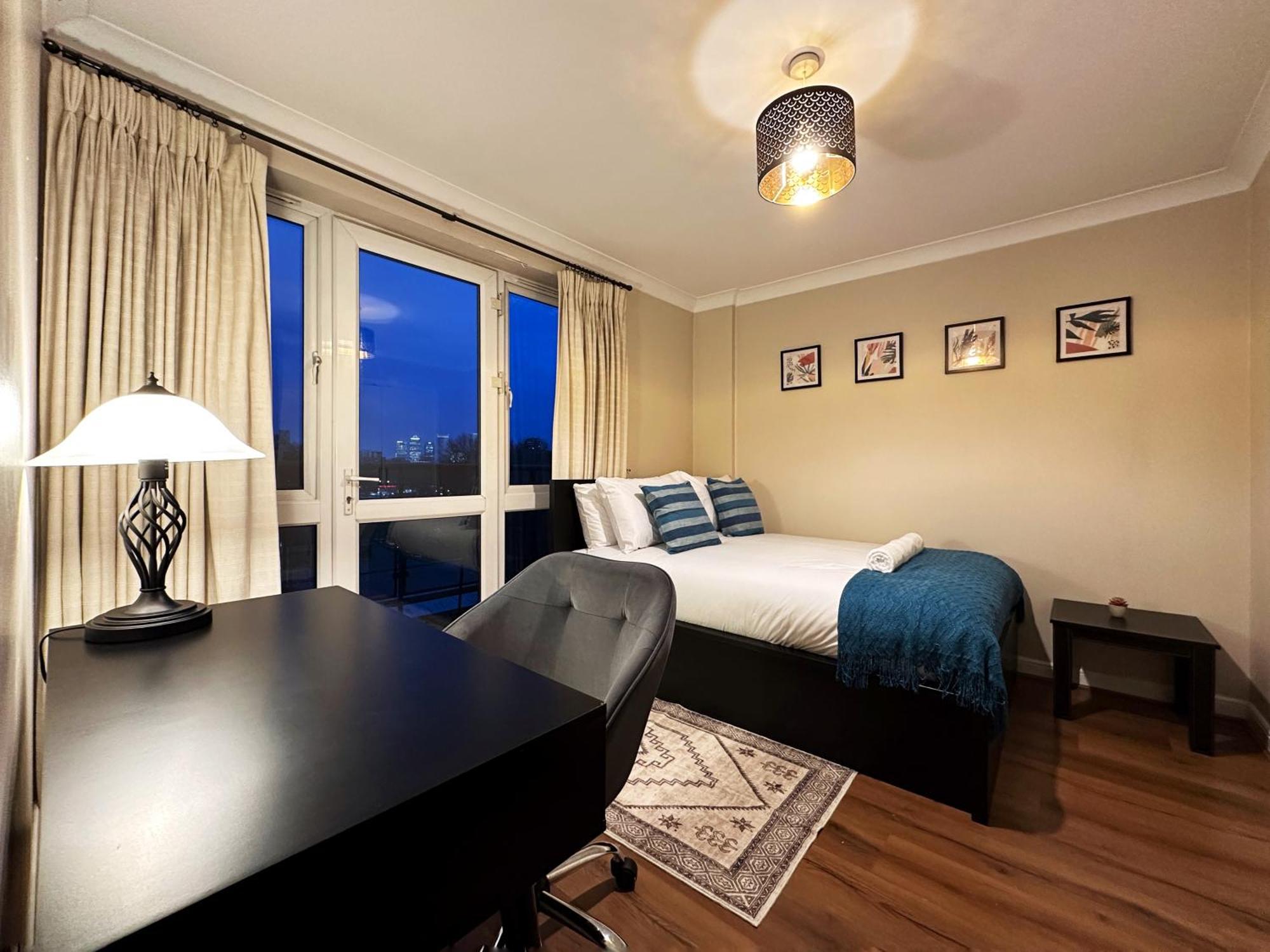 Apartamento Mia Place In Tower Hill, 2 Double Beds, Max 4 People, Free Parking Available Upon Request, Great Location *
