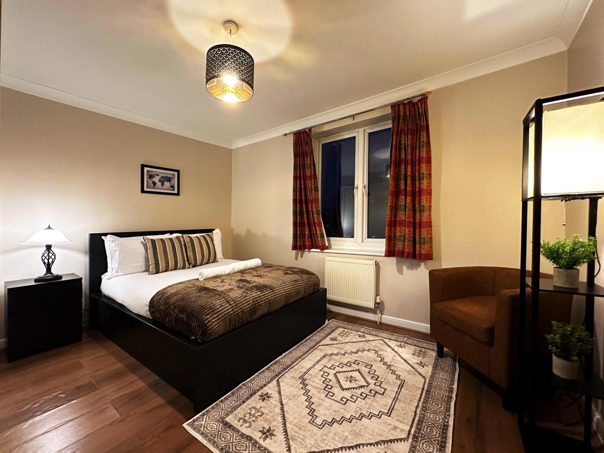 Apartamento Mia Place In Tower Hill, 2 Double Beds, Max 4 People, Free Parking Available Upon Request, Great Location